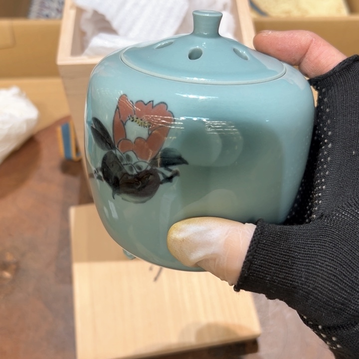 瓷器周边默认瑕疵1