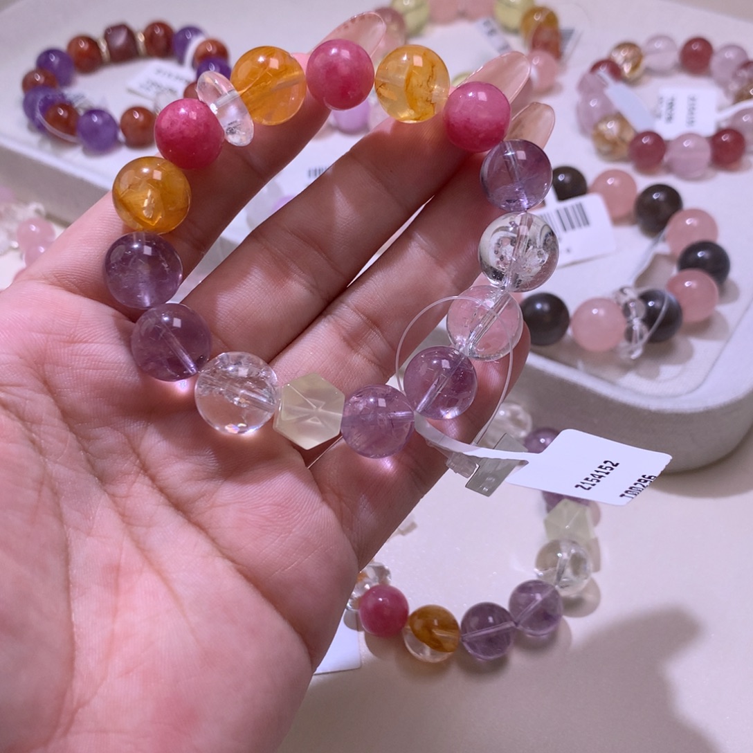 水晶手链未镶嵌胶花