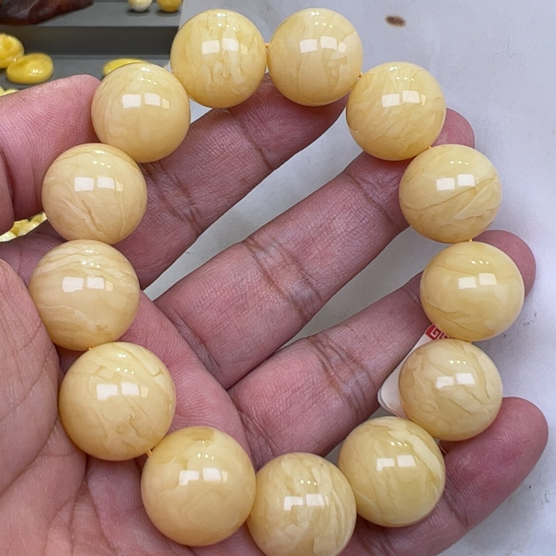 【闪购商品】琥珀裸石未镶嵌18➕42.5克同料