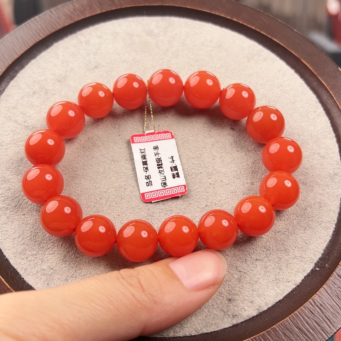南红玛瑙手串未镶嵌