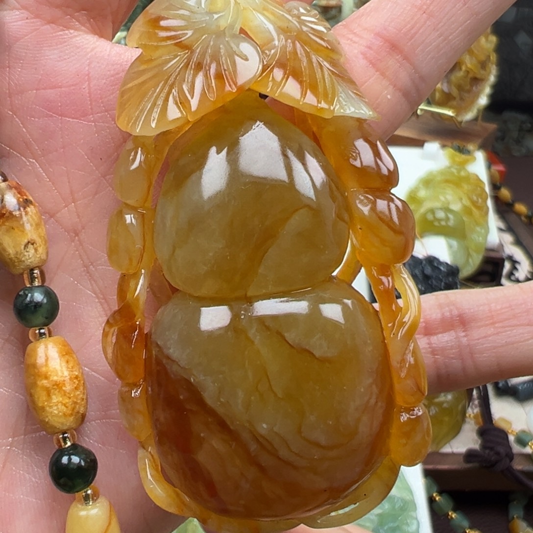 岫玉未镶嵌挂件挂件