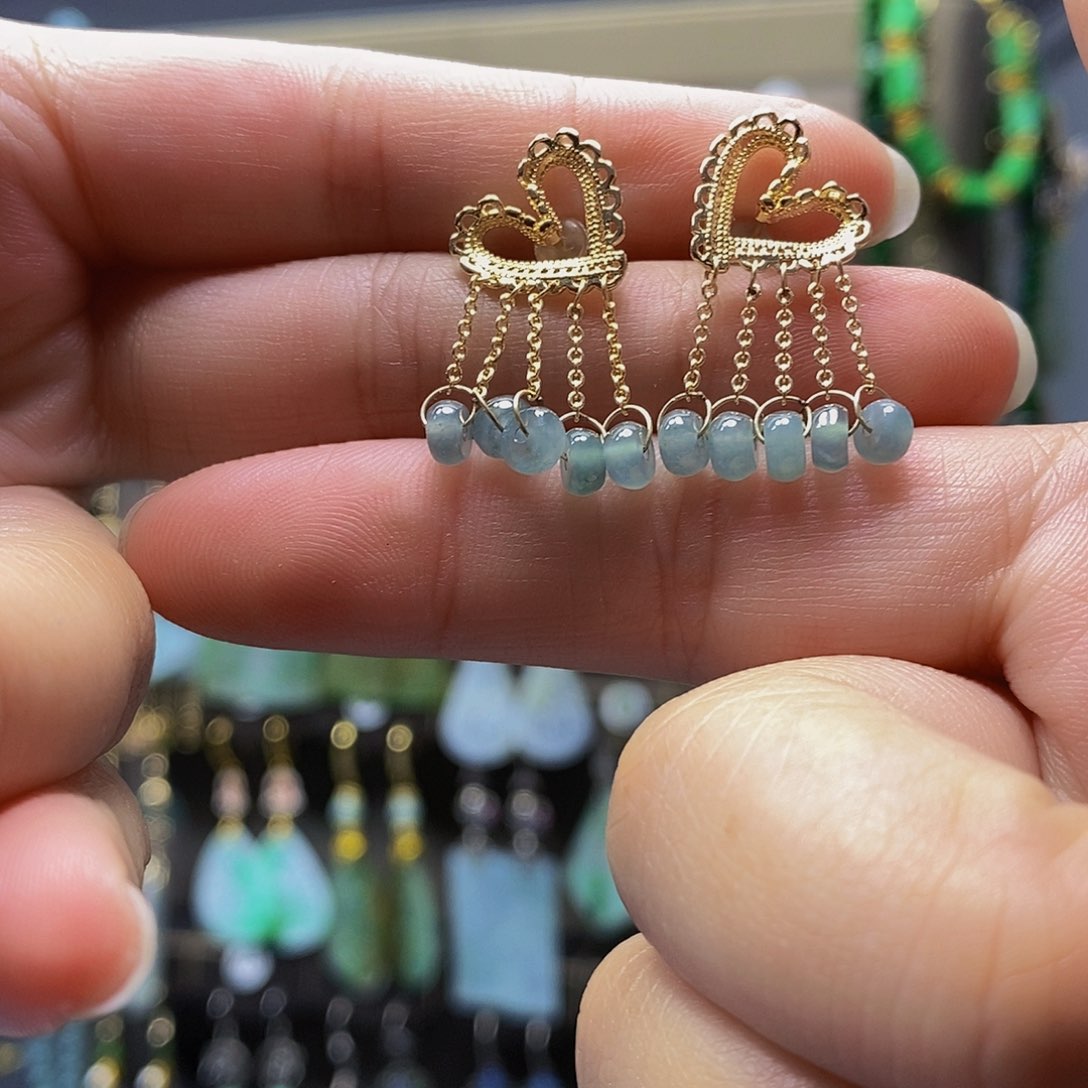 未镶嵌翡翠耳饰翡翠