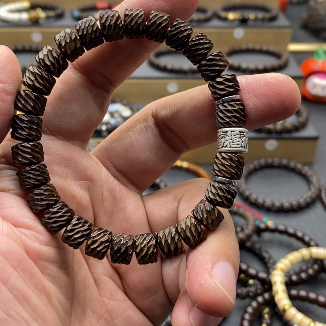 椰蒂手串l***y原生态龙鳞9❌7搭配款