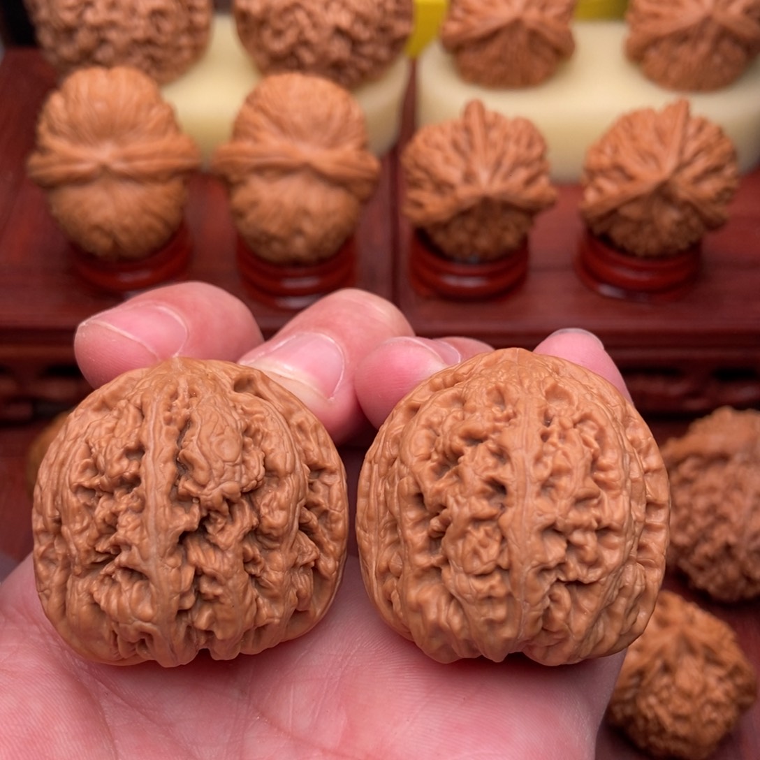 桃核把件無***陳平谷粗筋38