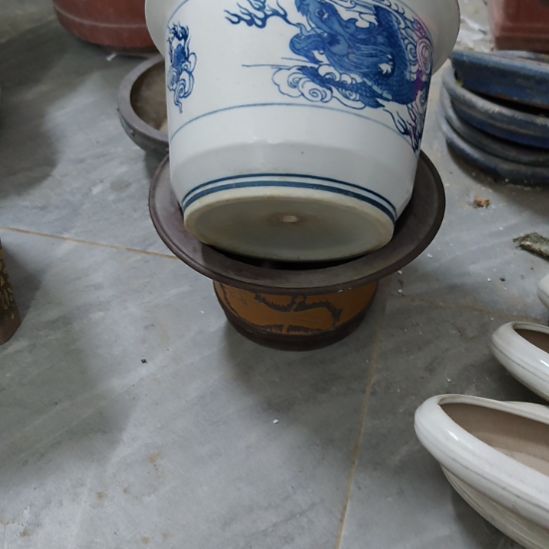 听***、瓷器花盆两个包邮