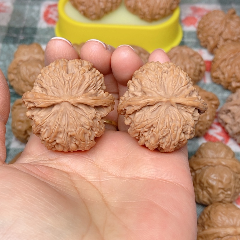 【闪购商品】文玩核桃吊坠苹果园39