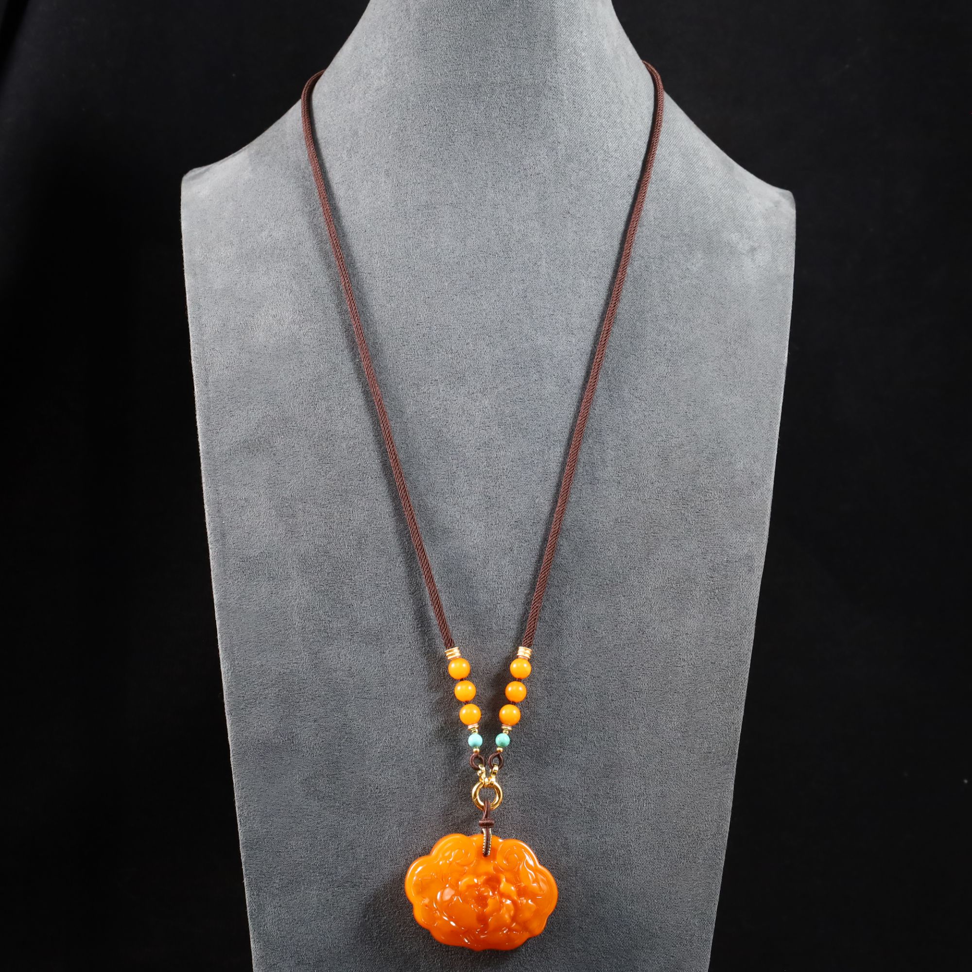 【荣华花开】心如珠宝 蜜蜡牡丹牌子项链 251119137606