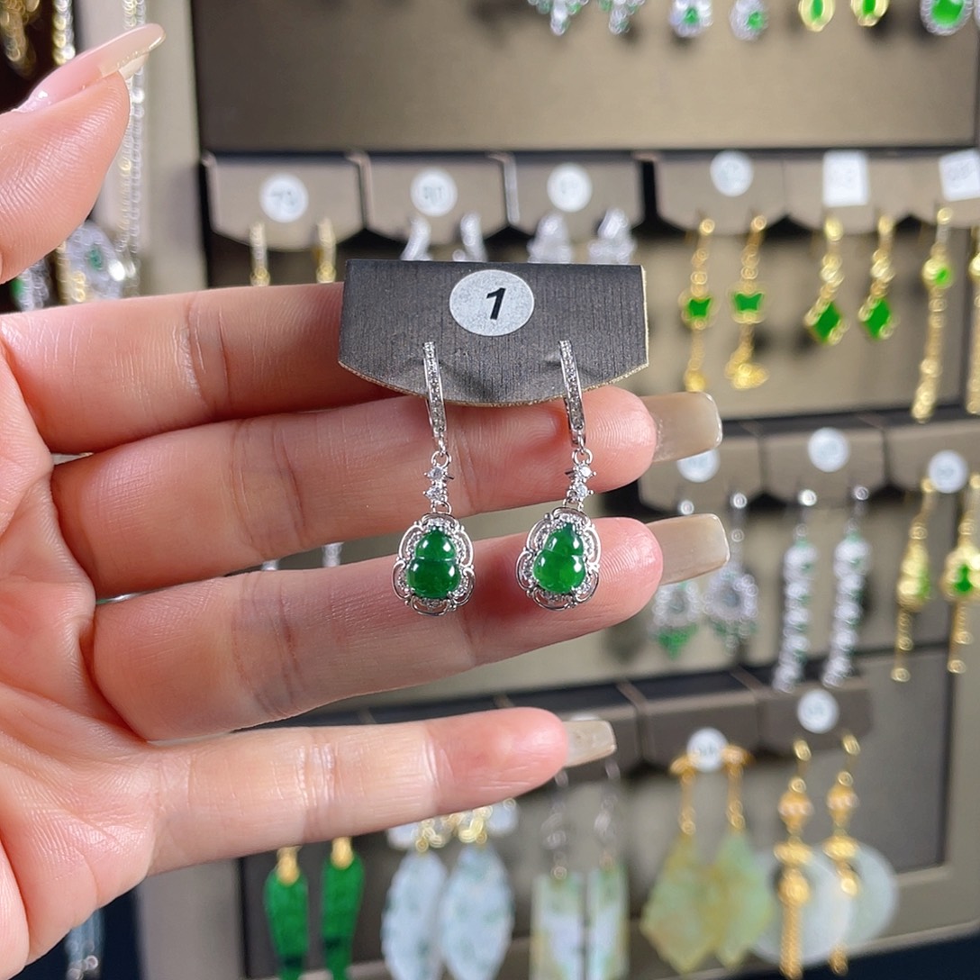 9***姨翡翠银S925镶嵌耳饰翡翠
