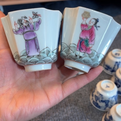 手绘茶杯盖碗壶承陶瓷