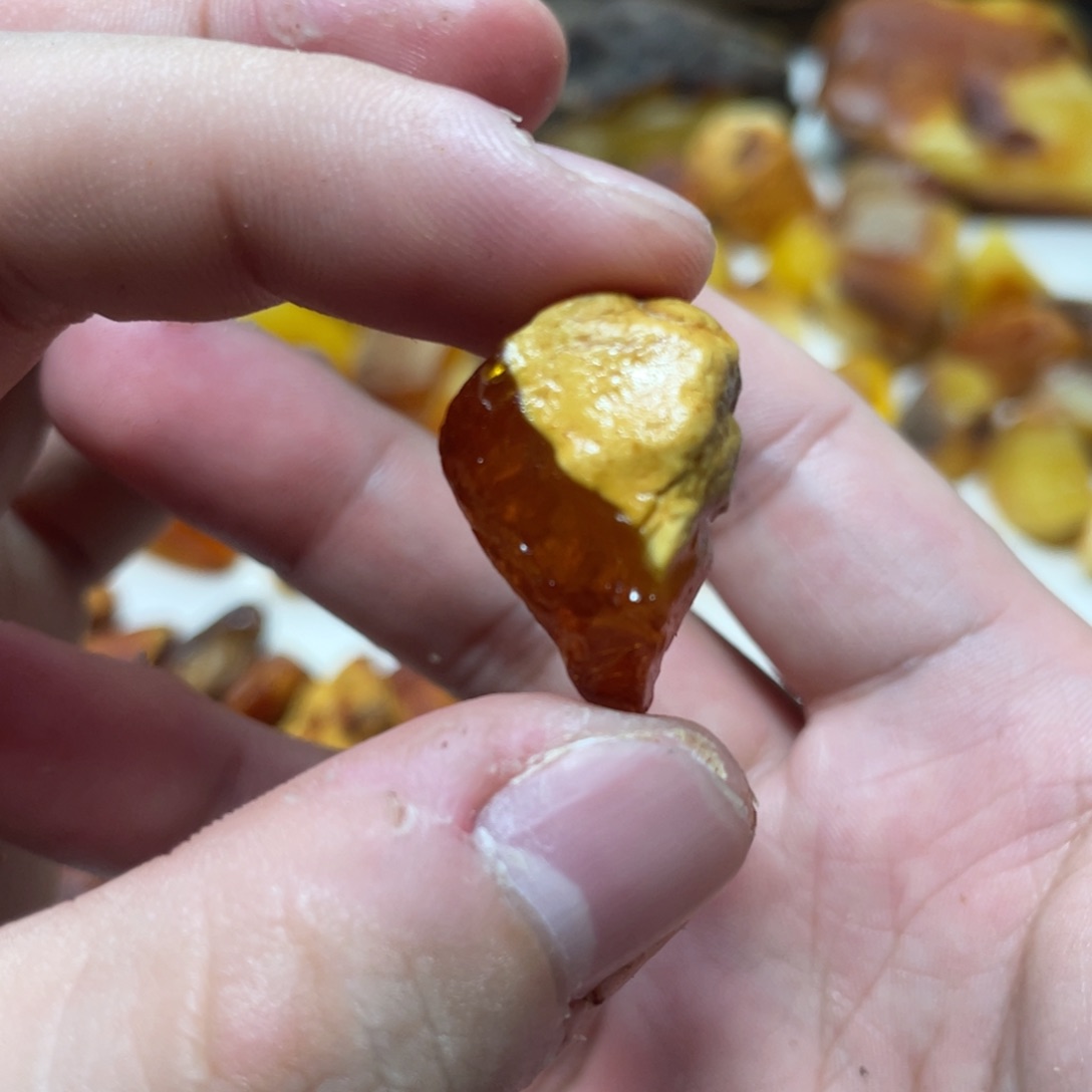 定制琥珀天然原矿