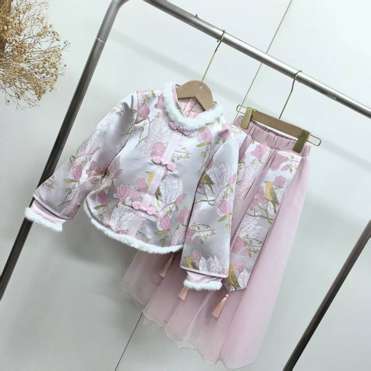 【0551】粉色套装B1-19