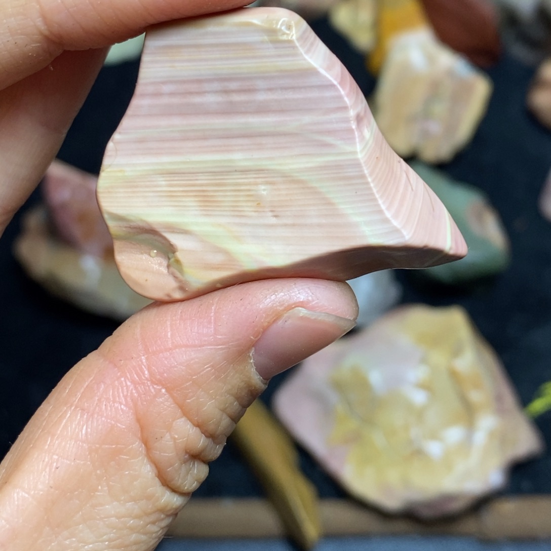 林***生石材阿拉善戈壁石