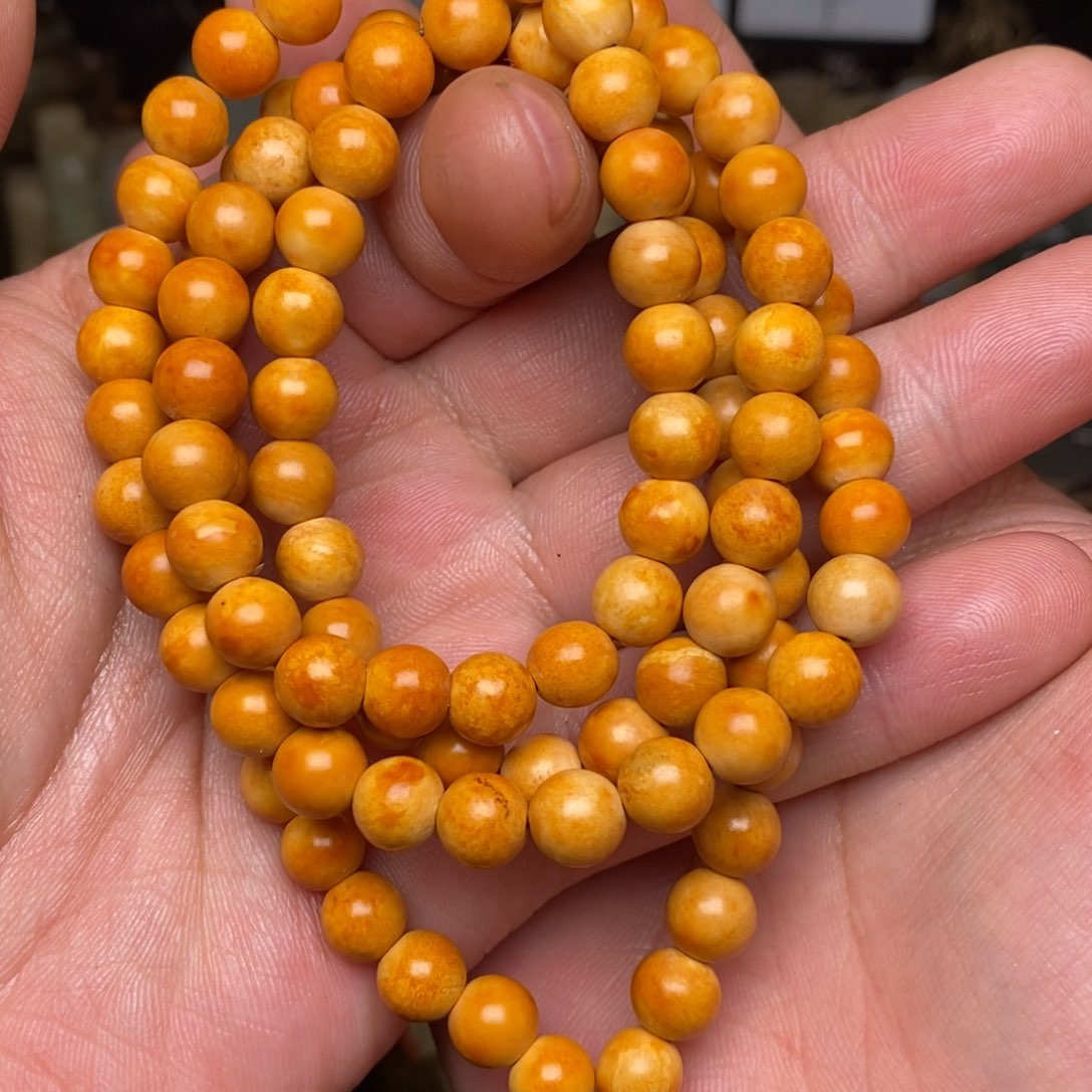 岫岩河磨玉（透闪石质玉）颈饰未镶嵌卡8.108