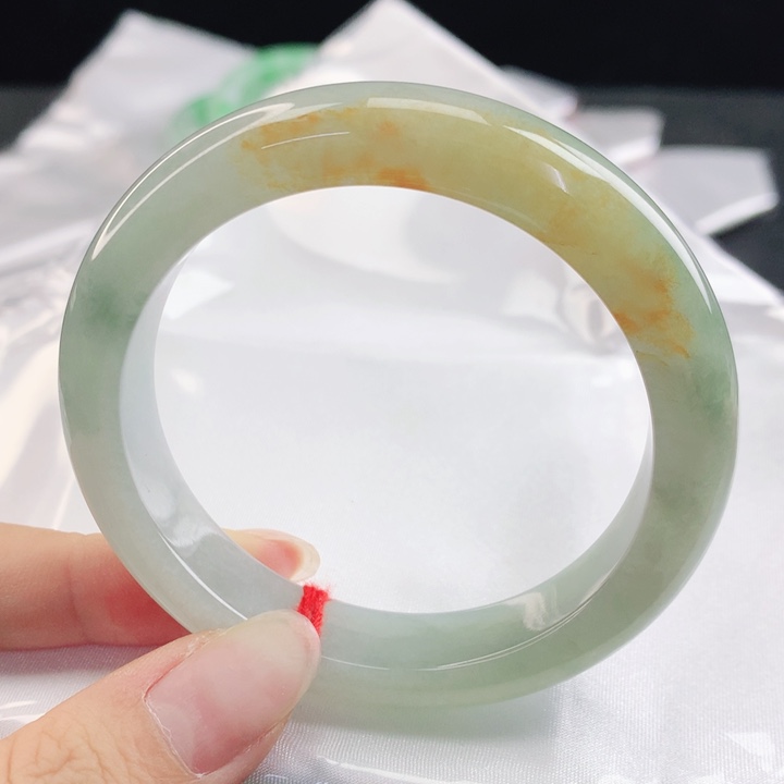 翡翠未镶嵌手镯缅甸55.0冰黄翡正圈