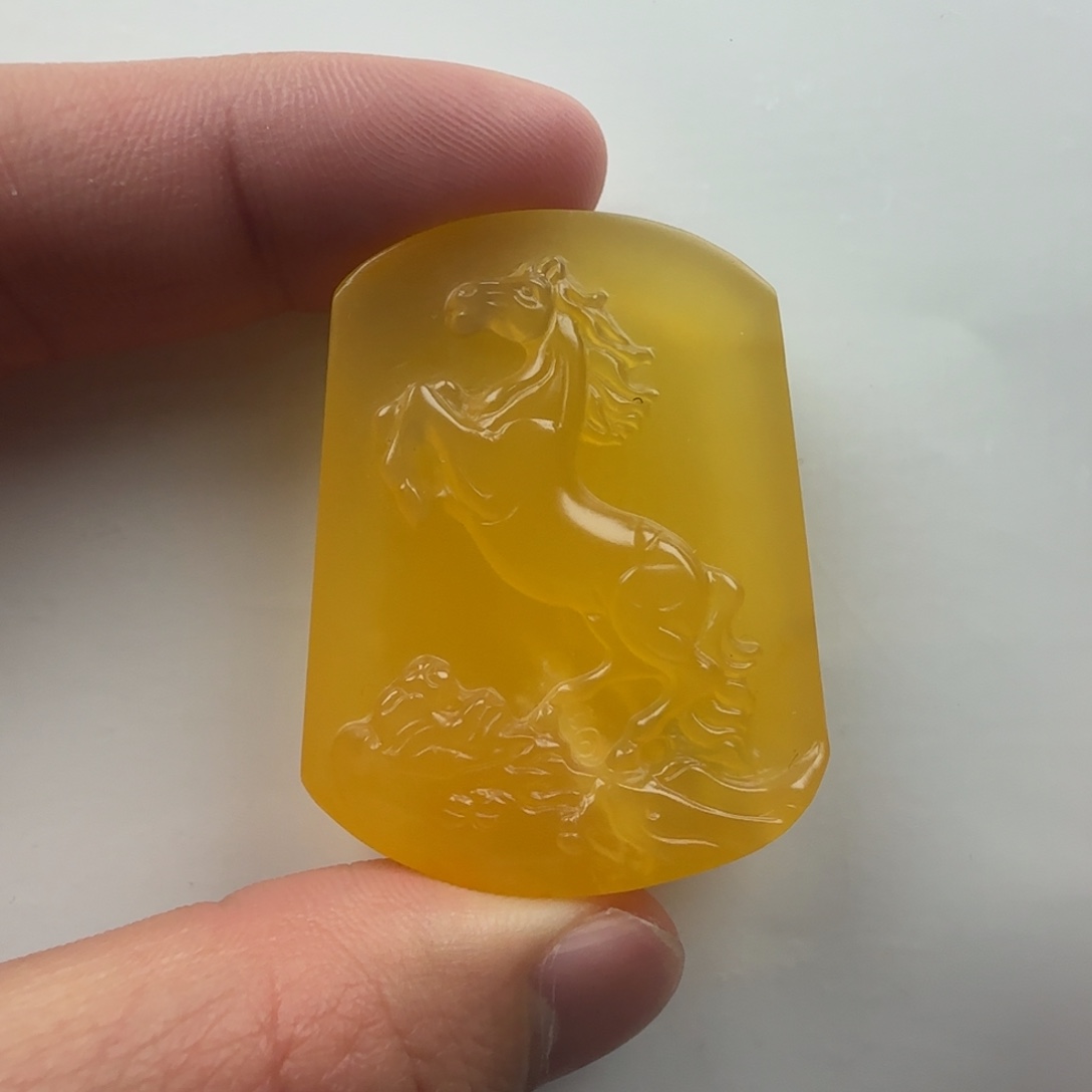 石英质玉颈饰未镶嵌