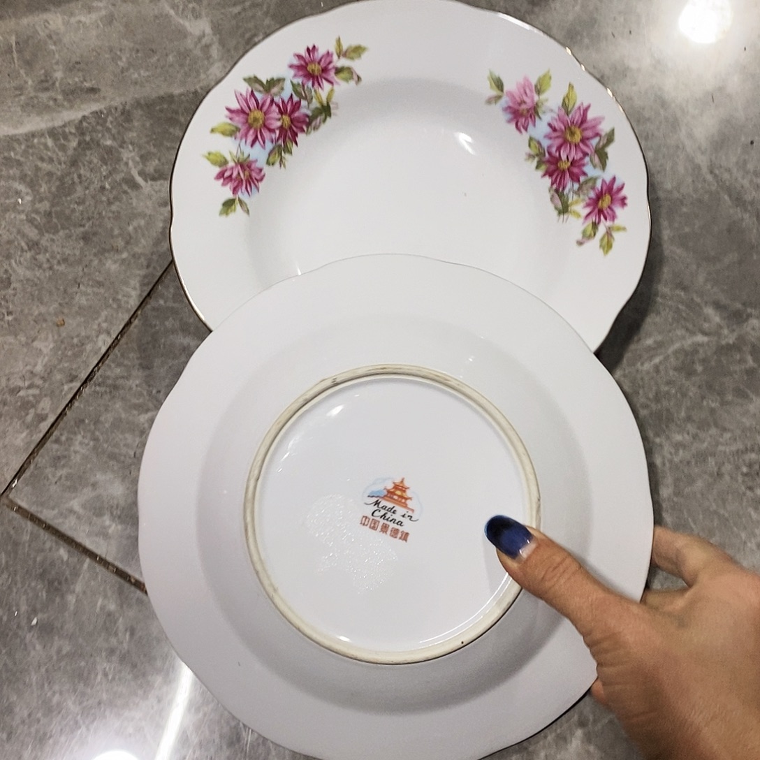 子***茵摆件陶景德镇陶瓷23公分2个