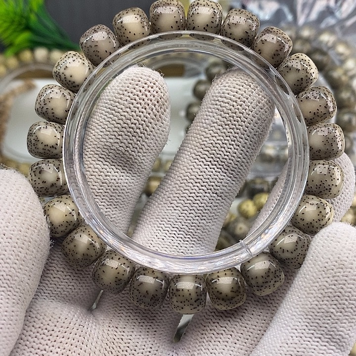 *****星月菩提手串原生态无任何添加色素