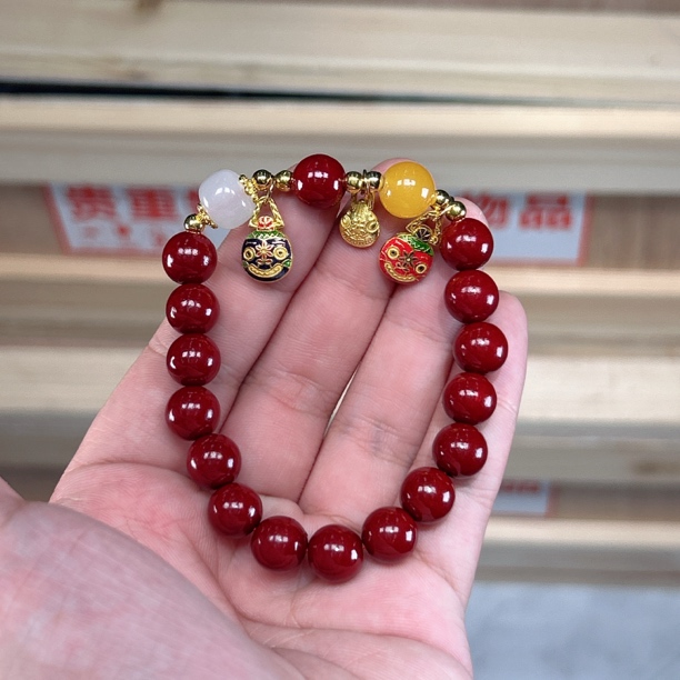 含辰砂工艺品Z005-1朱砂吞金兽（无礼盒）