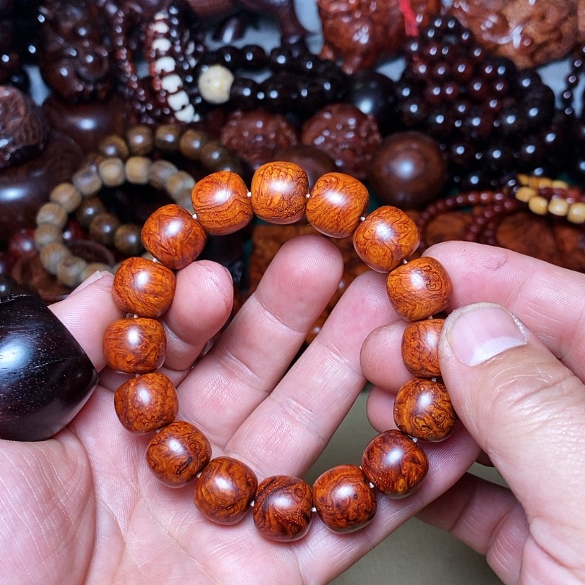 【闪购商品】檀香紫檀（小叶紫檀）