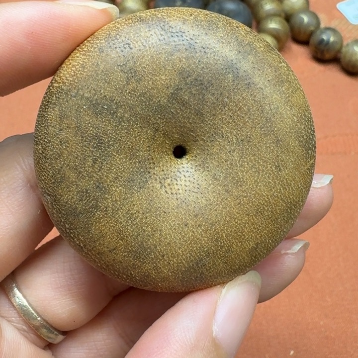 大叶紫檀（黑酸枝木类）