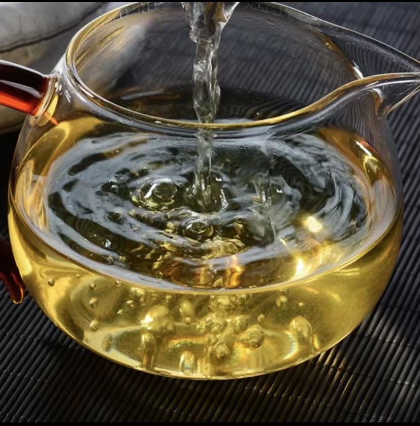 滇瑞8月3号—12颗龙珠礼包普洱生茶