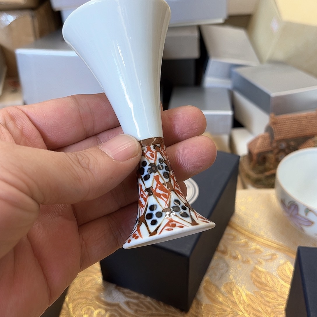 盖碗?***?你的心在滴血呢是d