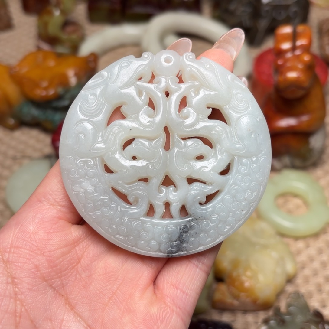 白玉菩提吊坠白玉菩提——白玉菩提