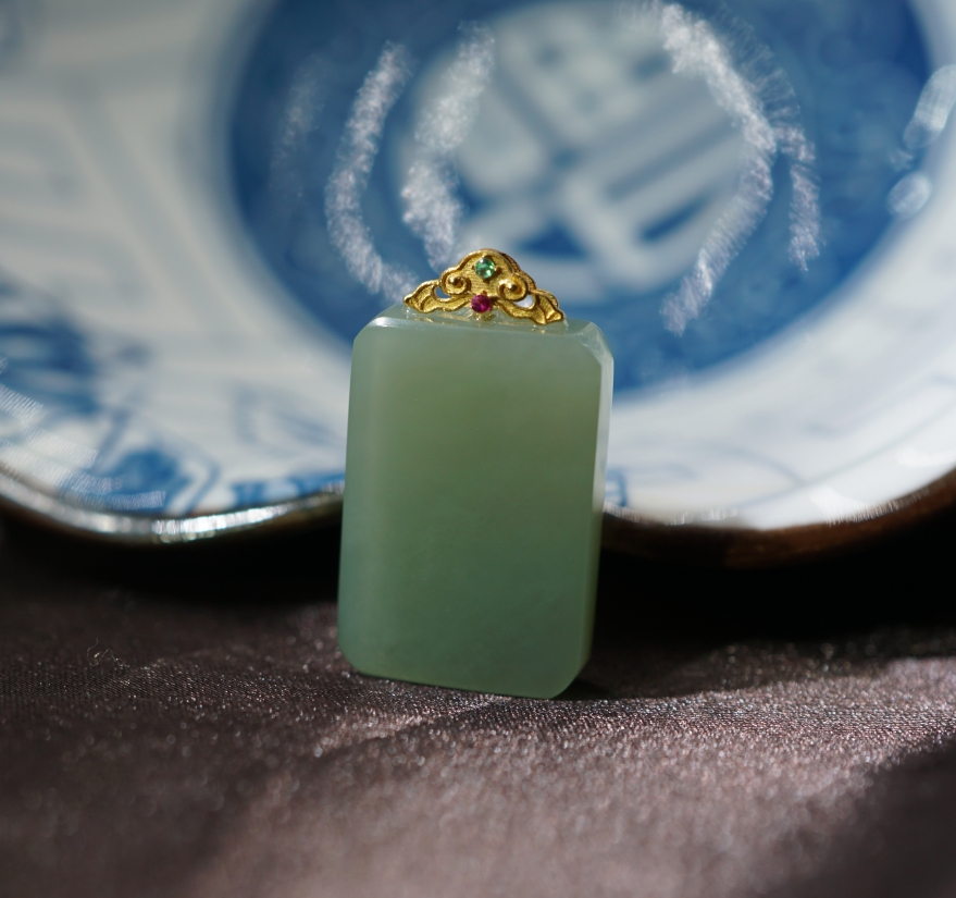 【老板上班了】东堂造物 18k和田玉方牌吊坠 DF122902