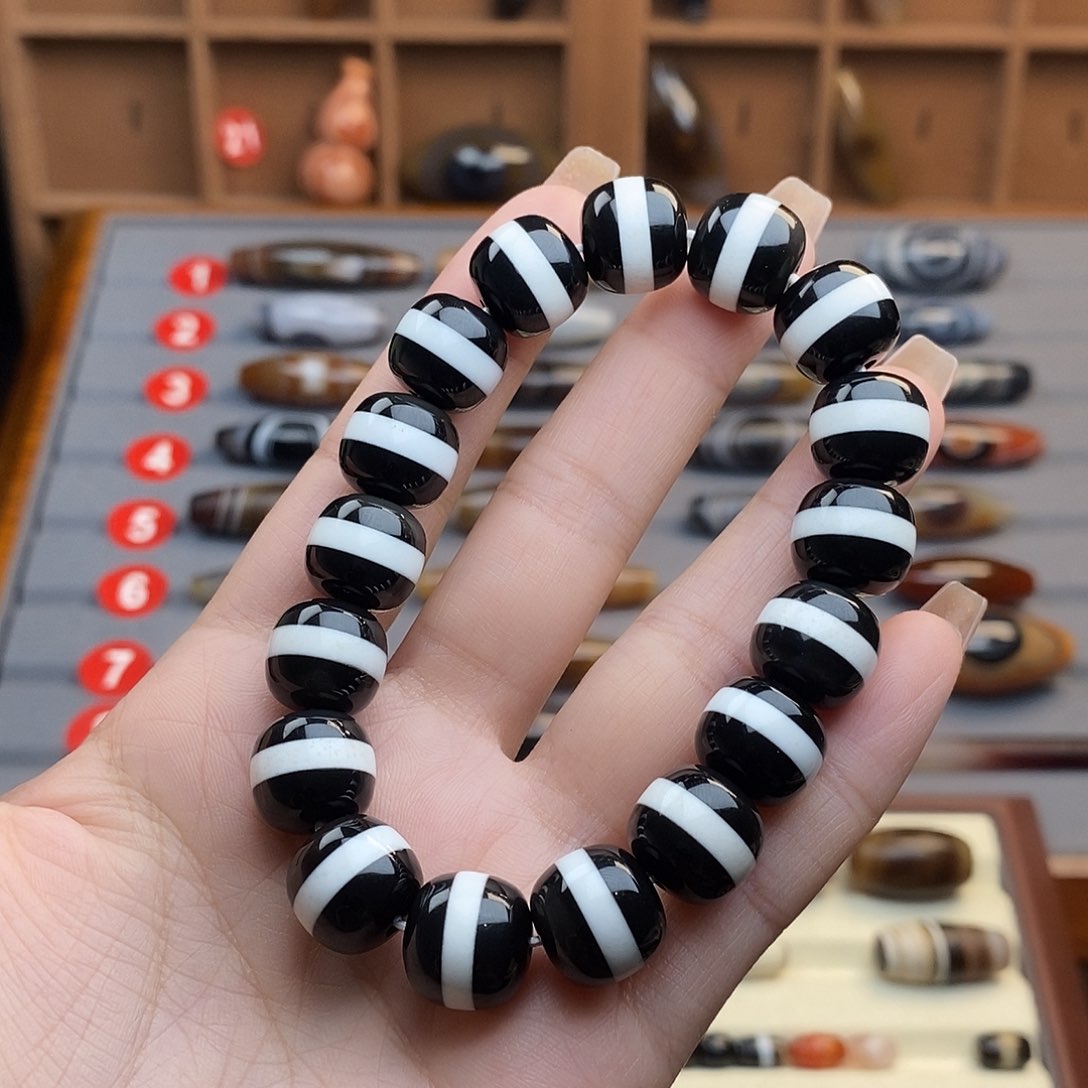 A***r玛瑙/玉髓颈饰未镶嵌