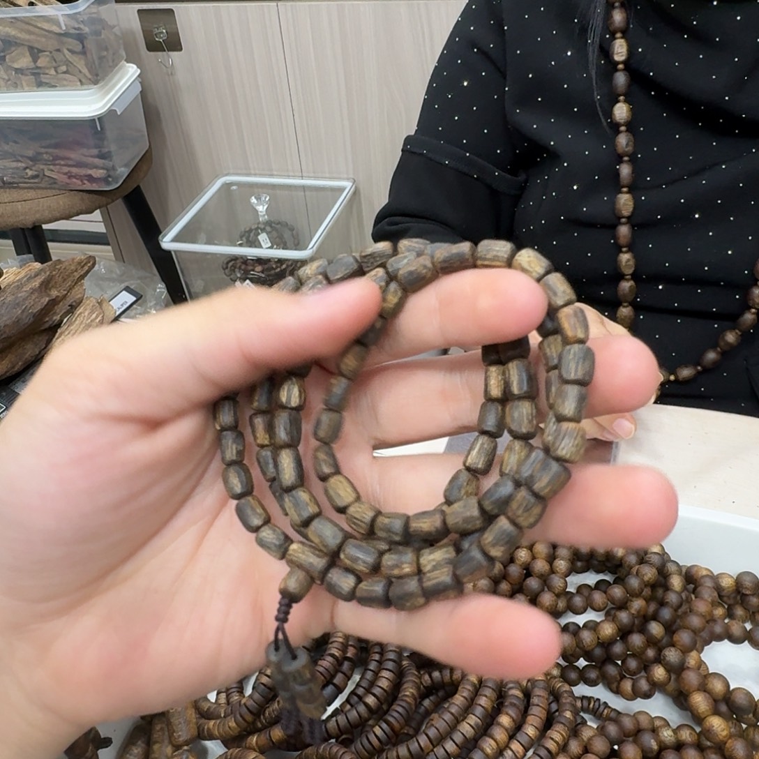 沉香手串白棋母树沉水树心多圈 6-20 克+多样性发一