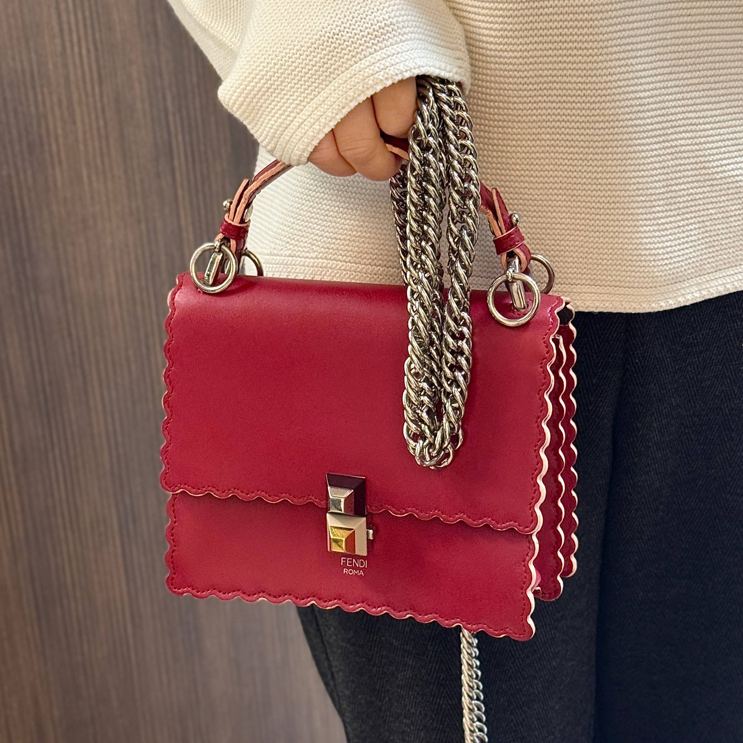 95新 FENDI/芬迪 红色链条单肩包/二奢