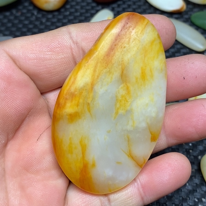 和田玉（白玉）珠宝奇石未镶嵌