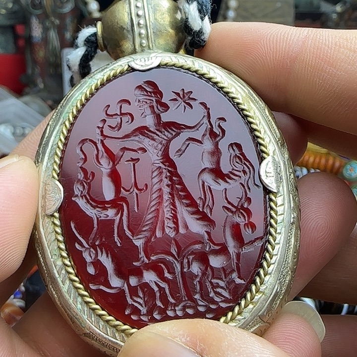 巴***༻白玉菩提吊坠精品