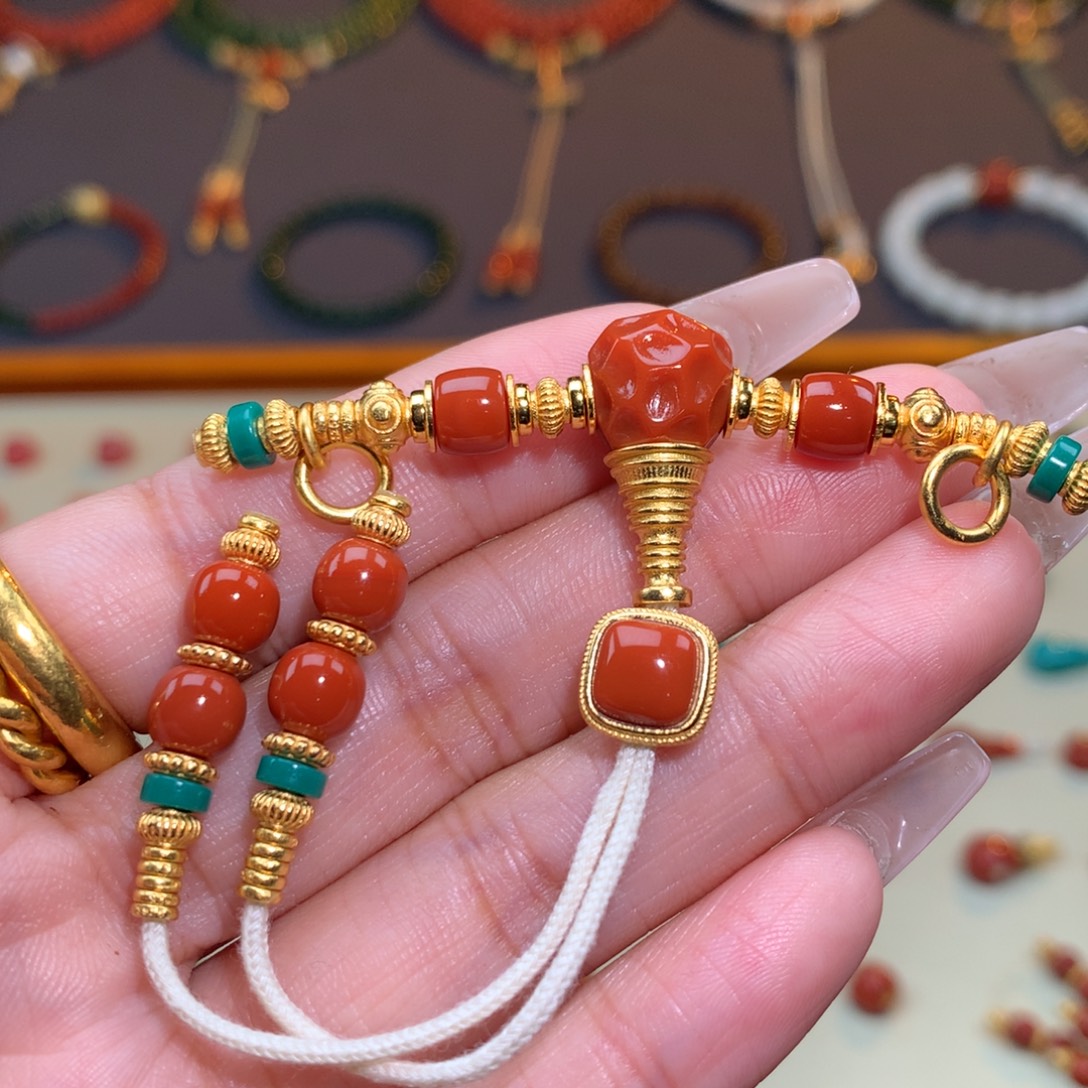 南红玛瑙未镶嵌颈饰