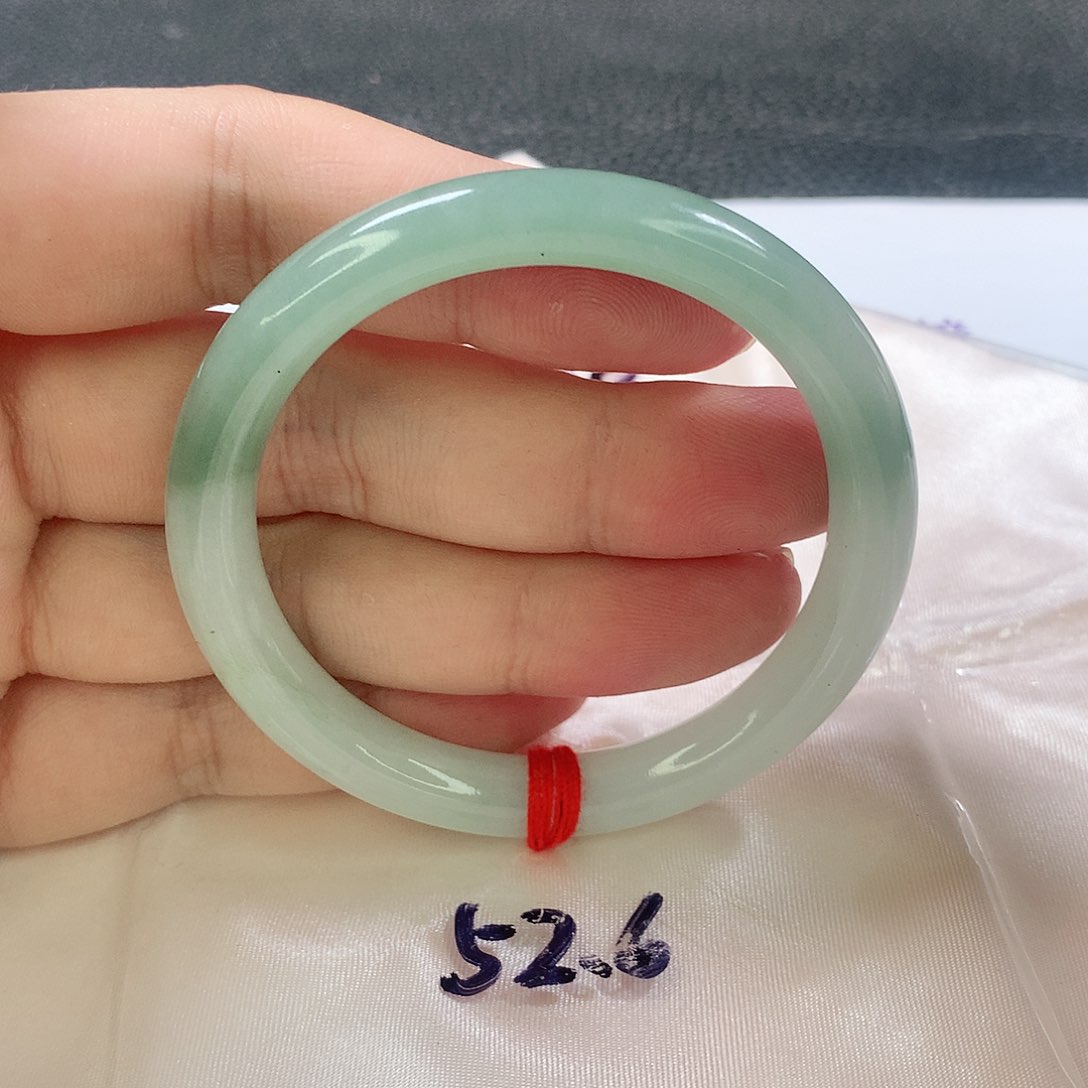 未镶嵌手镯（圆镯）翡翠358号