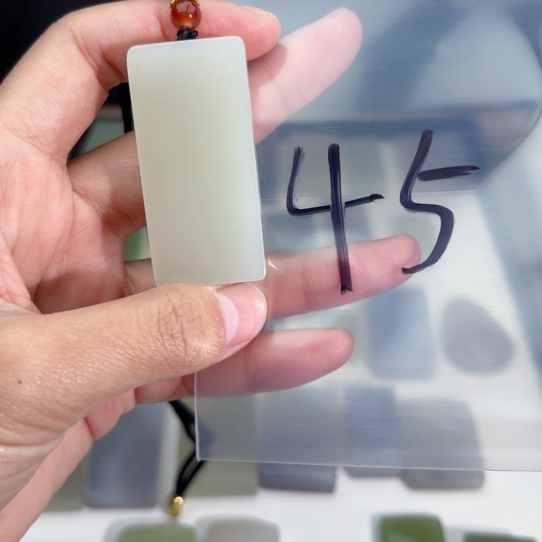 和田玉随形未镶嵌空*奇