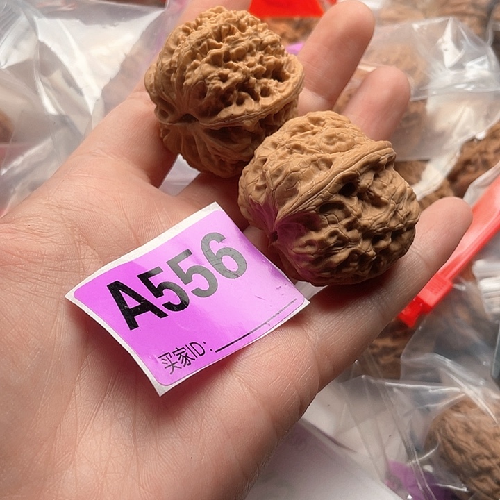 文玩核桃把件将军