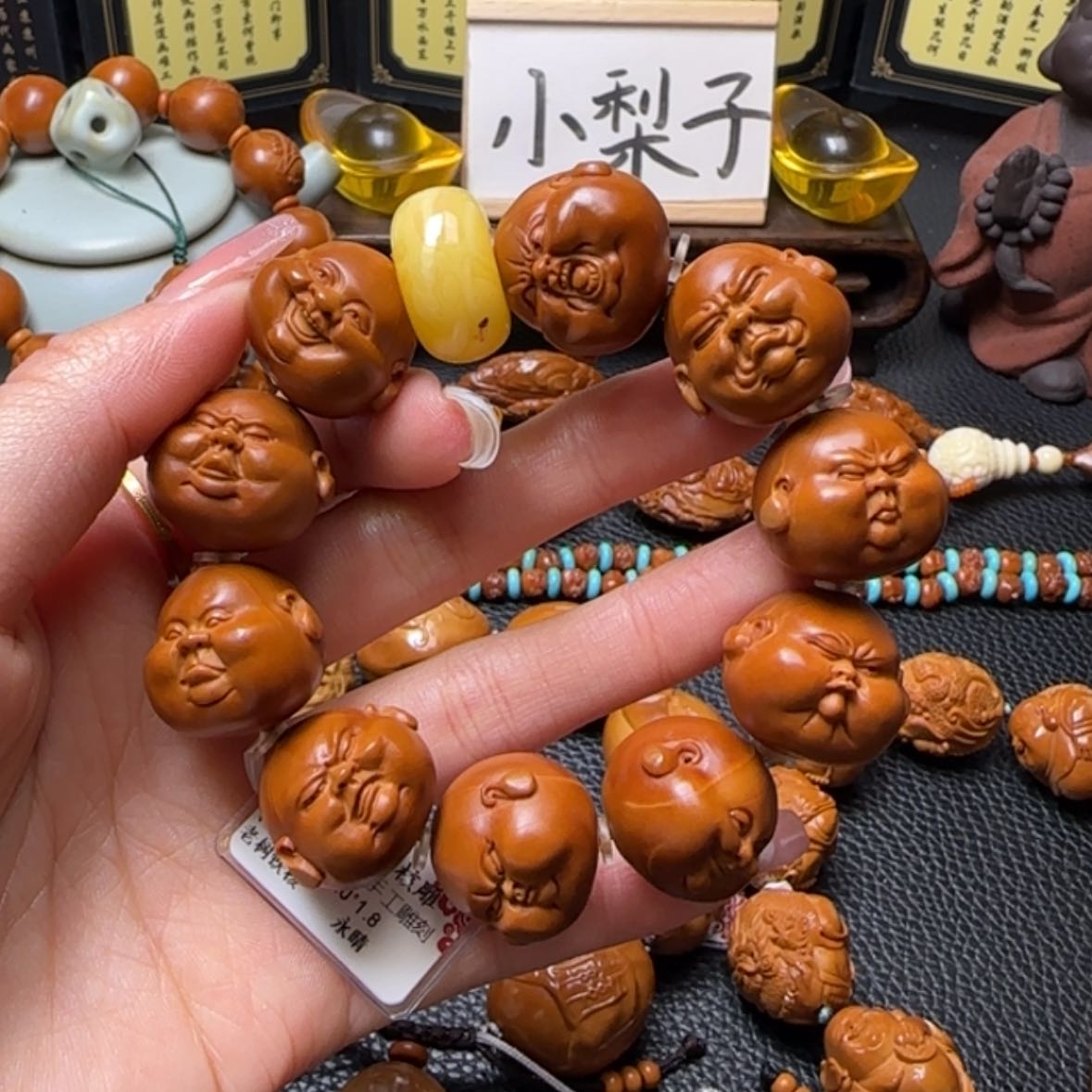 【闪购商品】橄榄核吊坠人生百态