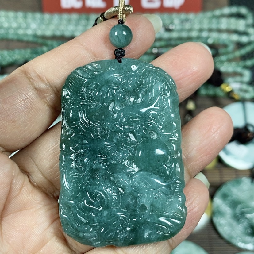 【闪购商品】翡翠颈饰未镶嵌玉吊坠翡翠玉双面九龙牌