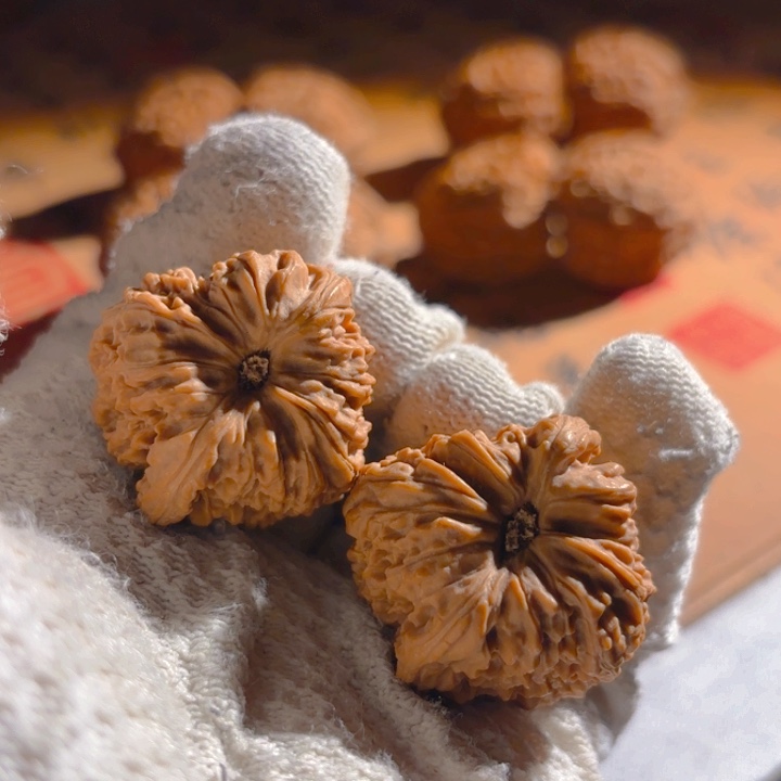 文玩核桃吊坠若****波135涿鹿南疆石