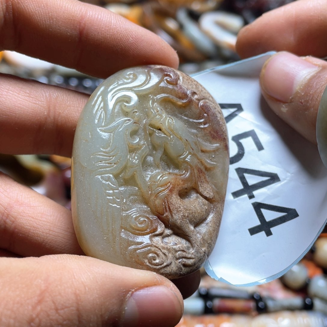 和田玉（糖玉）挂件未镶嵌