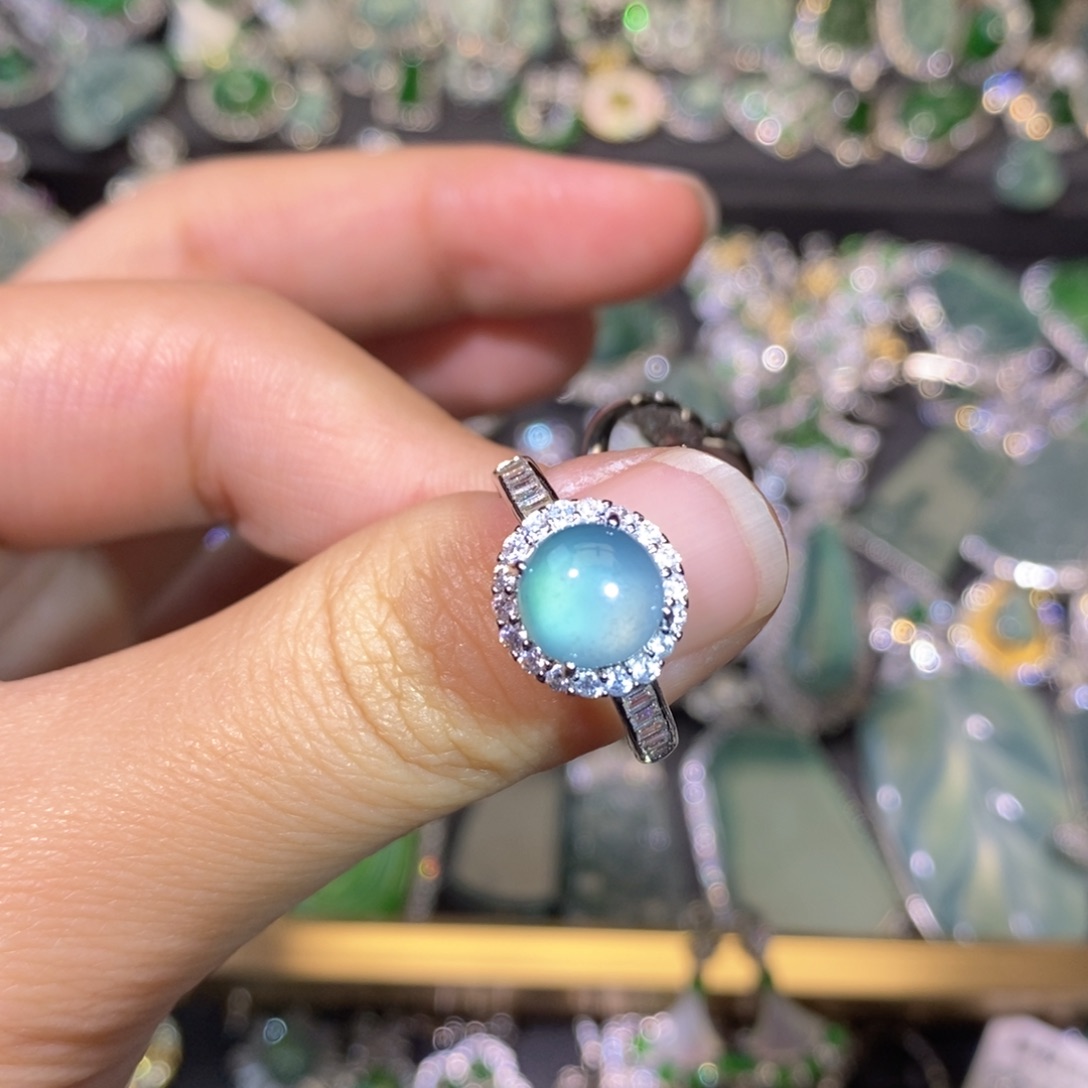 翡翠未镶嵌颈饰天然