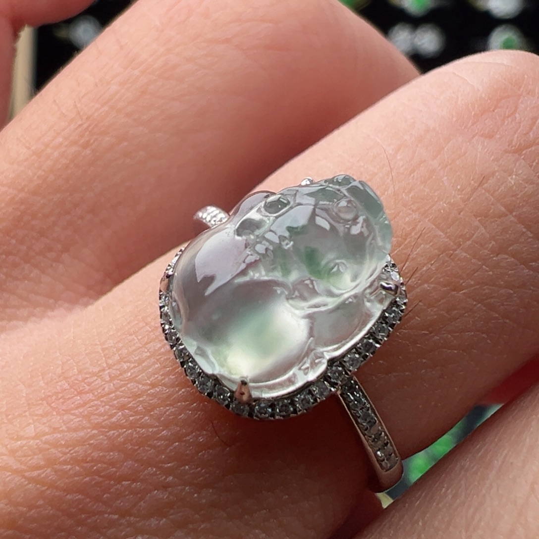 翡翠18K金镶嵌戒指貔貅10.6