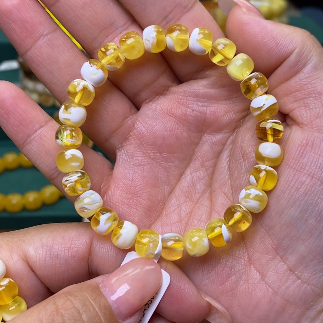 蜜蜡未镶嵌裸石8➕