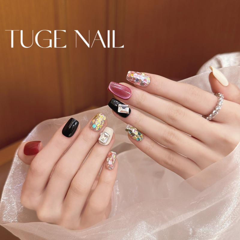 TugeNail“糖果屋”AB款 显白冰霉粉跳色亮片猫眼显白穿戴甲TGJ826
