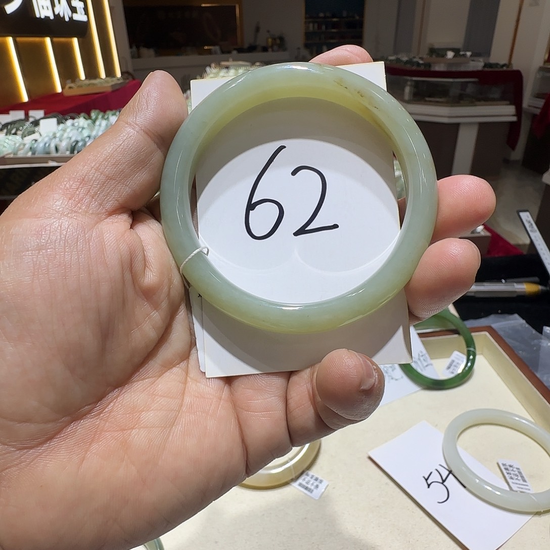 和田玉未镶嵌手镯101