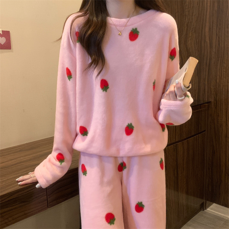 珊瑚绒女冬季新款网红甜美小草莓可爱睡衣加绒加厚少女家居服套装