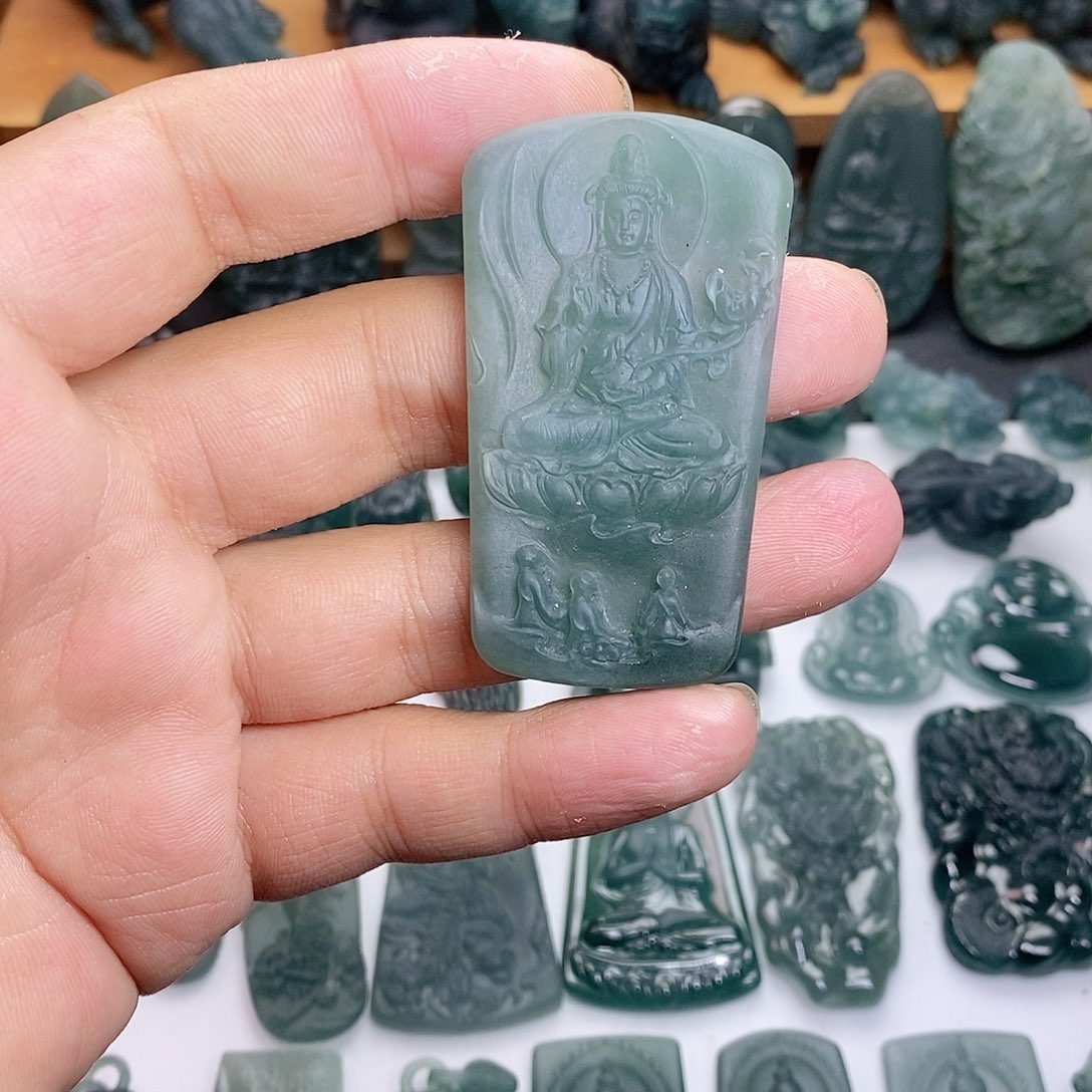 定制翡翠未镶嵌大势至