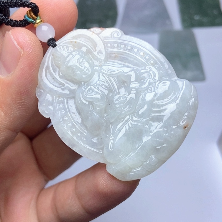 翡翠未镶嵌颈饰翡翠
