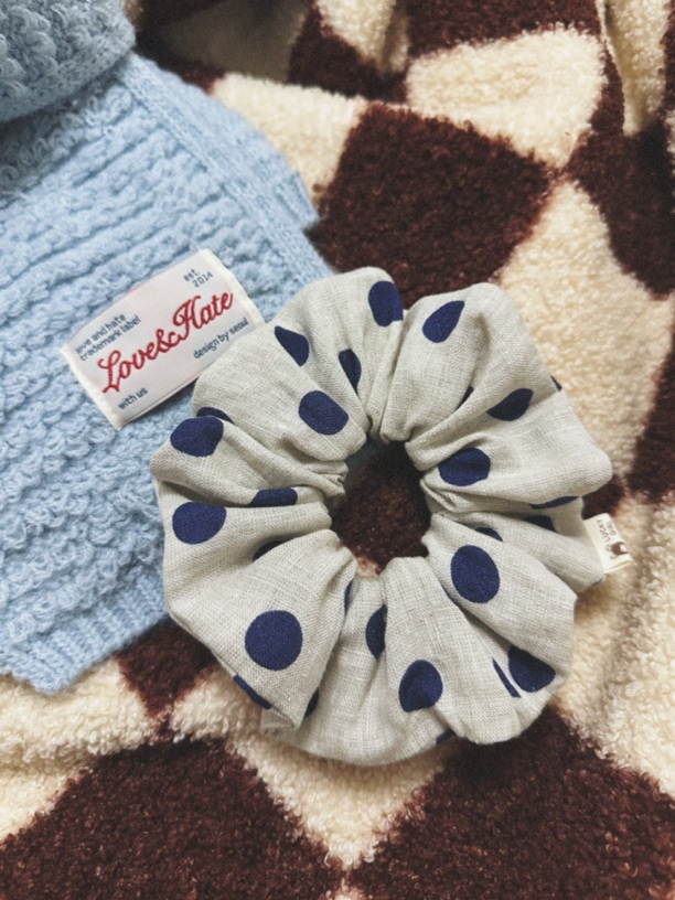 KiKi酱韩饰法国雨露原麻色蓝波点印花大肠发圈法式自制百搭气质